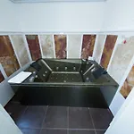 Mancini Park Отель