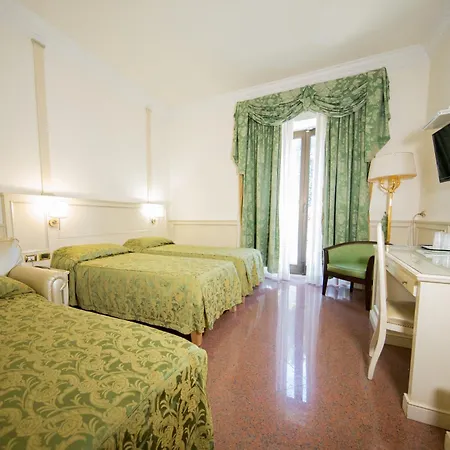 Mancini Park Отель 4*