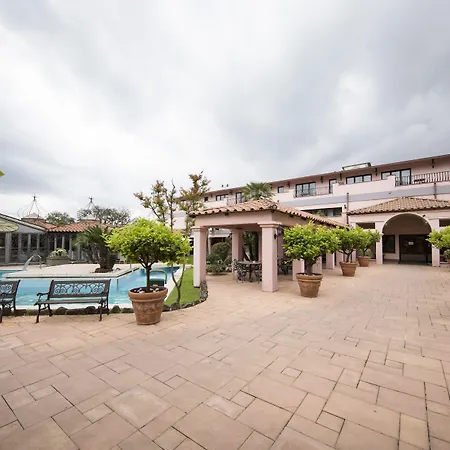 Mancini Park Отель 4*