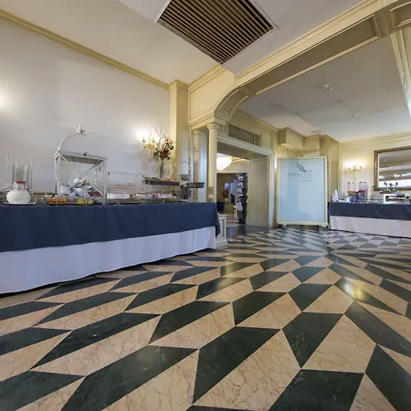 Отель Mancini Park Рим