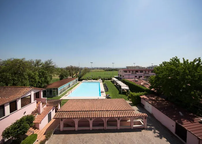 Отель Mancini Park 4*