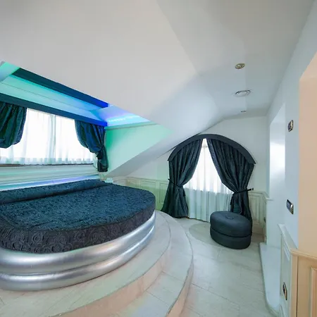 Otel Mancini Park 4*