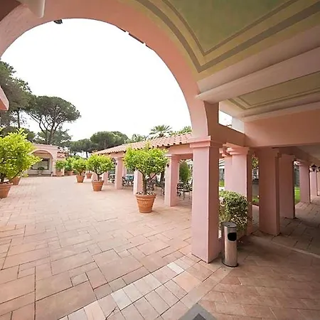 Mancini Park Отель Рим