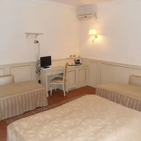 Mancini Park Hotel 4*