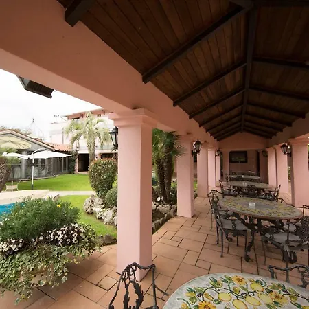 マンチーニ パーク 4* ローマ