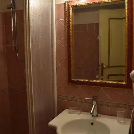 マンチーニ パーク ホテル