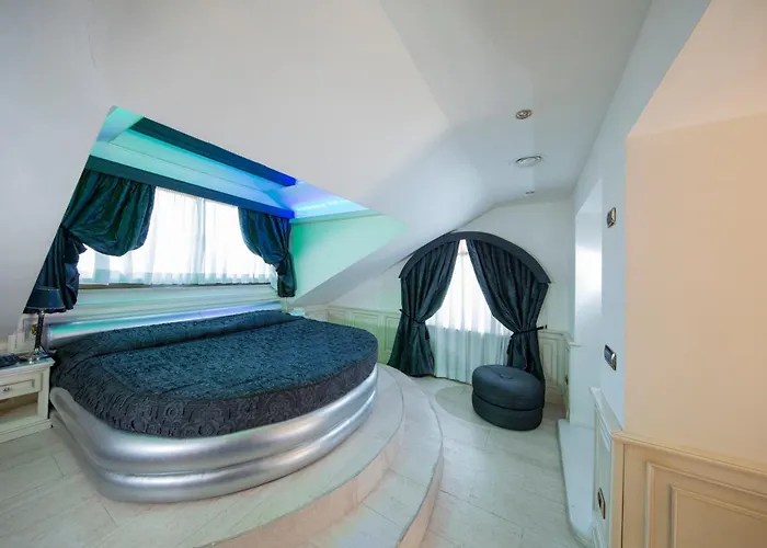 Hotell Mancini Park 4*