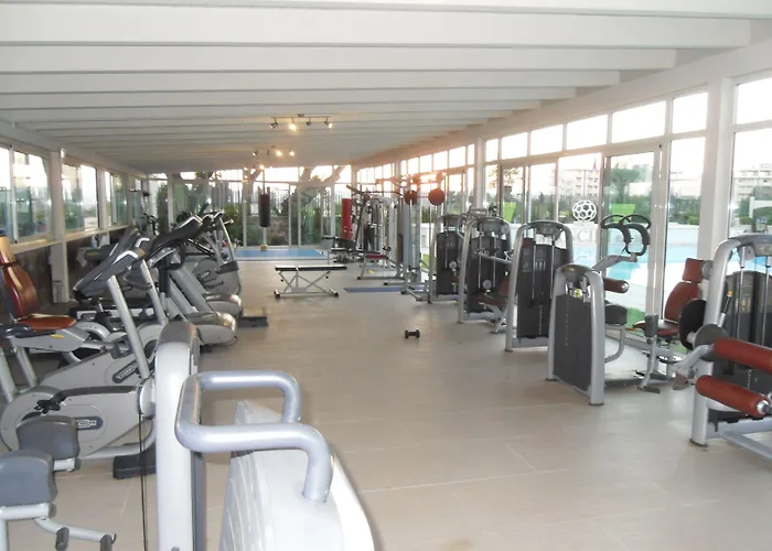 Mancini Park Hotell 4*