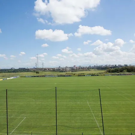 Mancini Park فندق